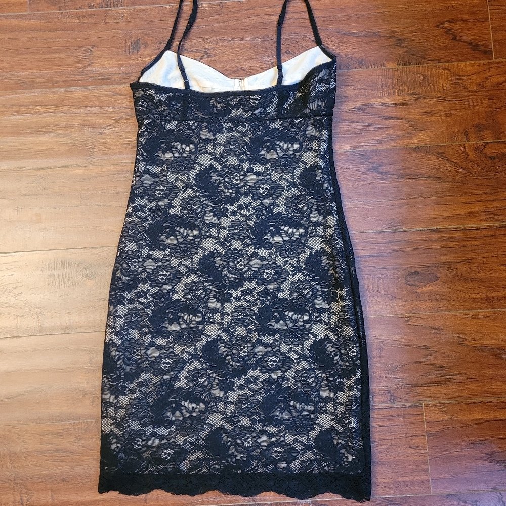 Wilfred Juliette Bustier Lace Dress - Picture 2 of 5